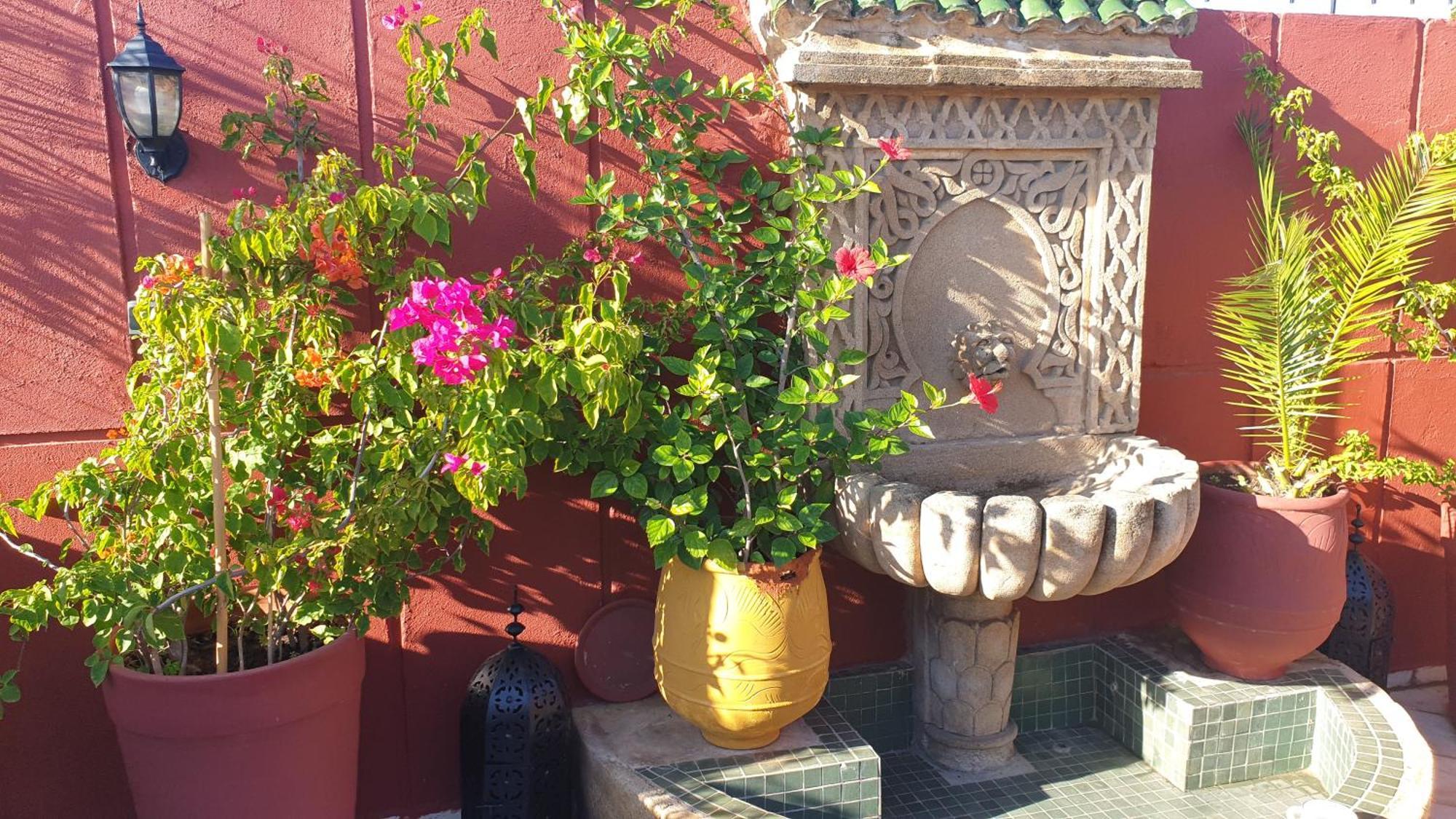 Appartement Agreable Avec 2 Tres Belles Terrasses Au Coeur De Rabat Buitenkant foto